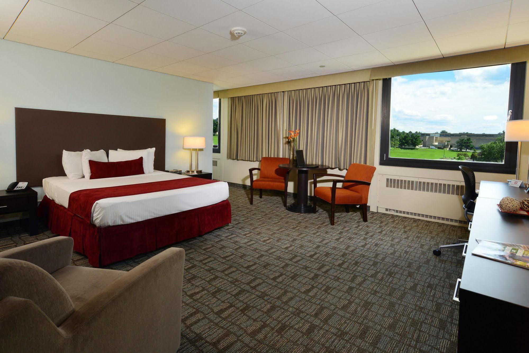 Hotel Umass Amherst Bagian luar foto